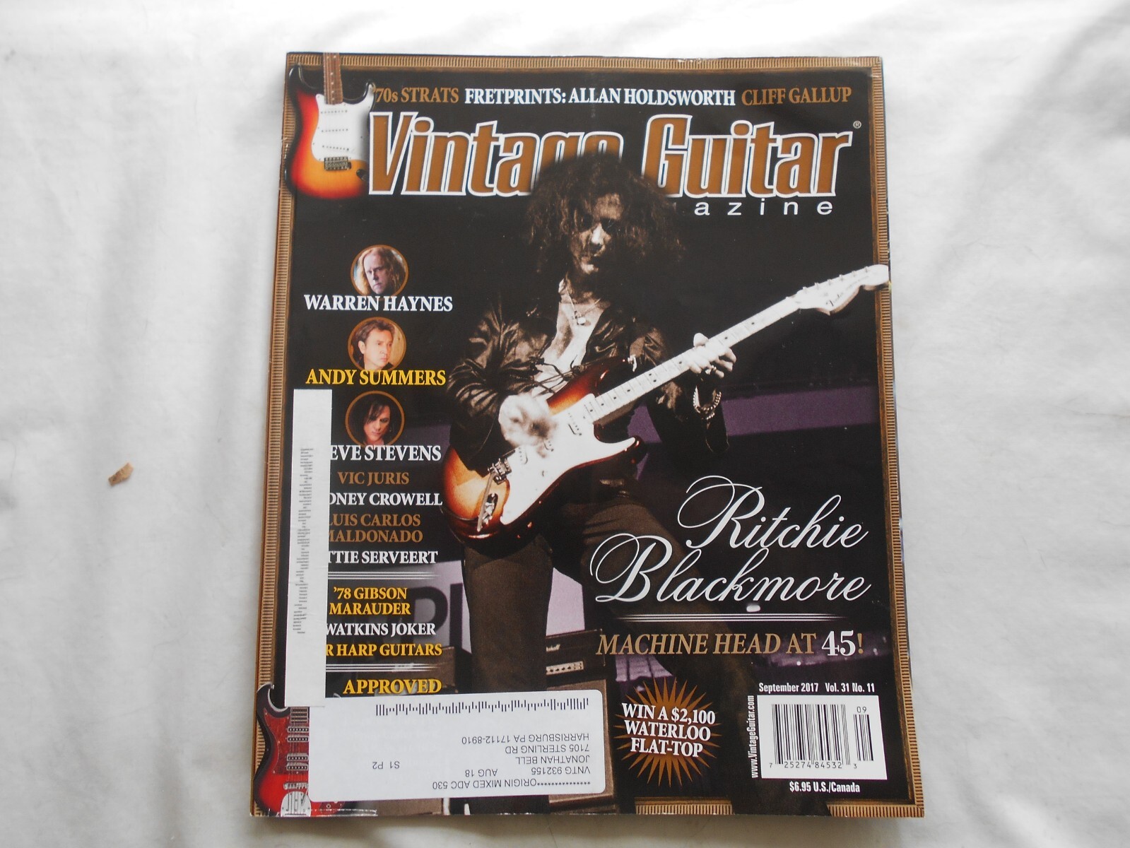 VINTAGE GUITAR MAGAZINE-SEPTEMBER,2017 RITCHIE BLACKMORE