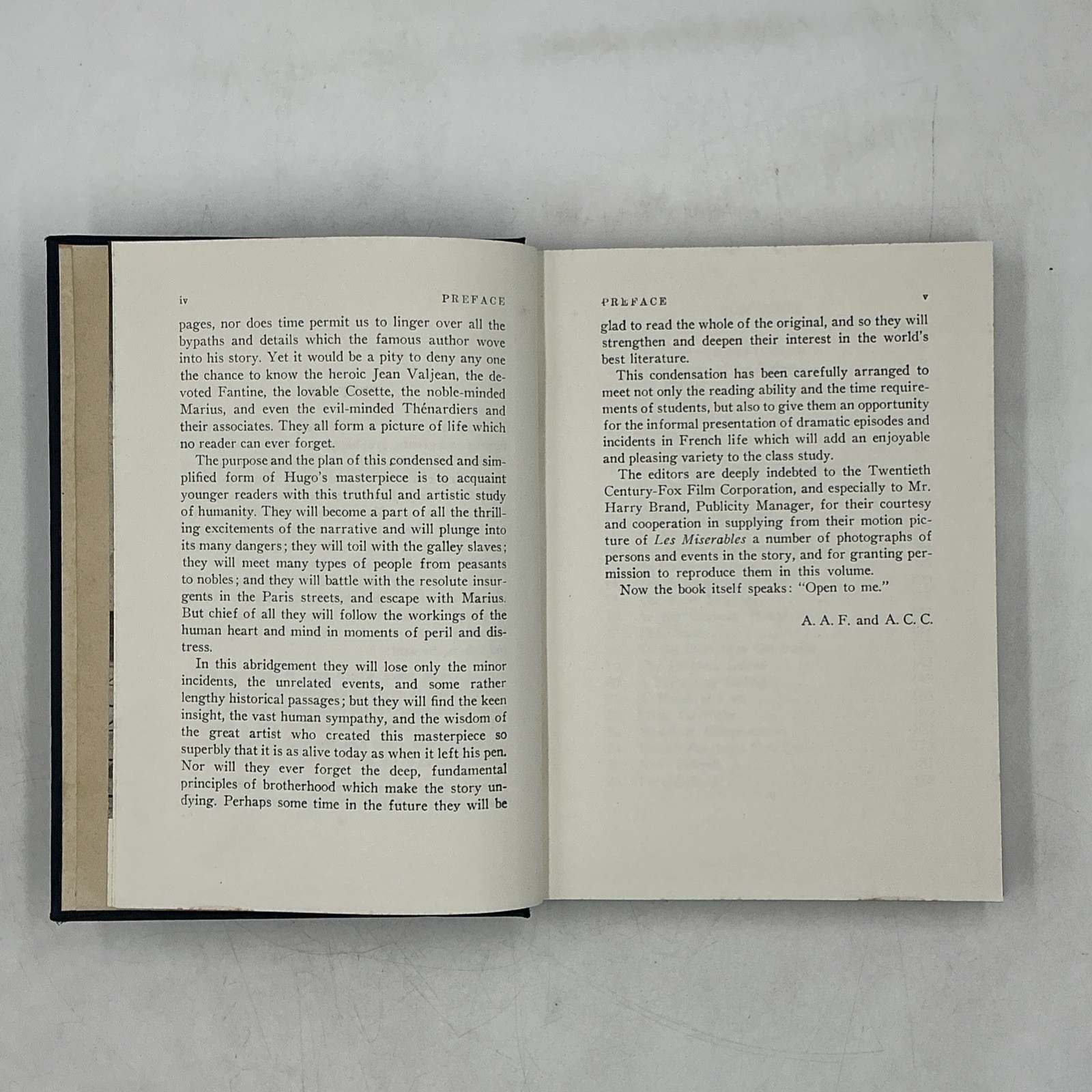 Les Miserables by Victor Hugo 1947 Globe Book Vintage Hardcover-Frisius & Cooper