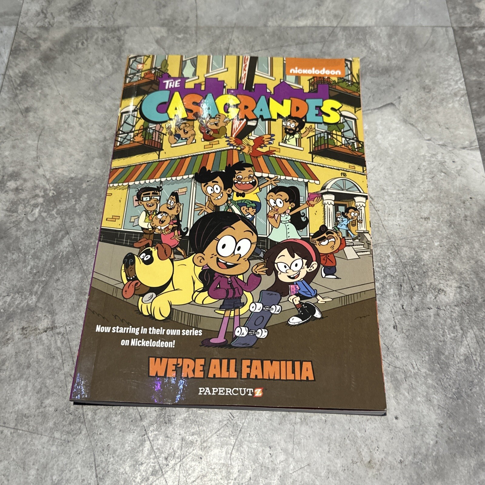 Casagrandes Ser.: The Casagrandes #1 : We’re All Familia by The Loud The Loud…