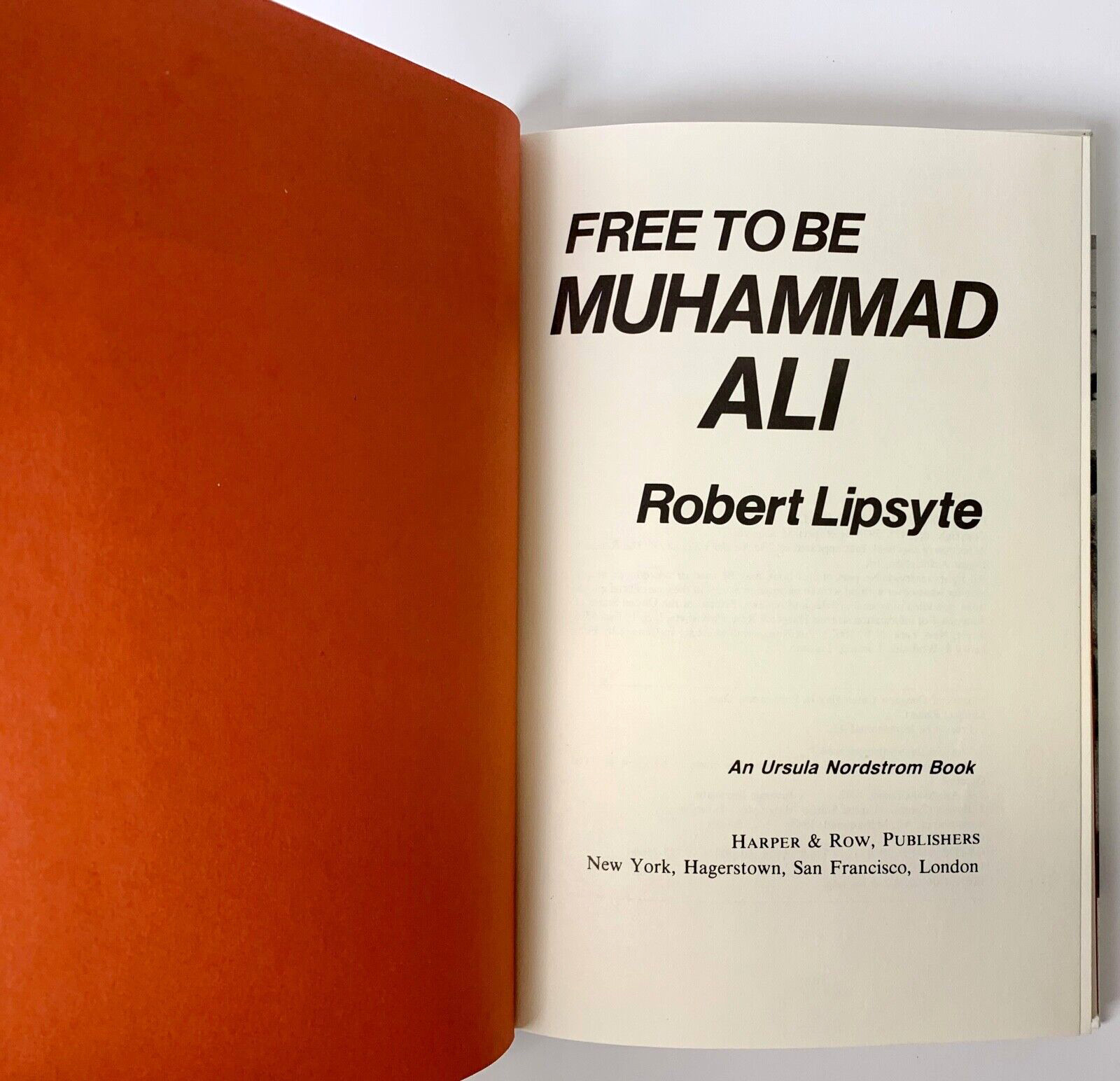 Free to Be Muhammad Ali, Robert Lipsyte, 1977 HCDJ in Mylar — Boxing