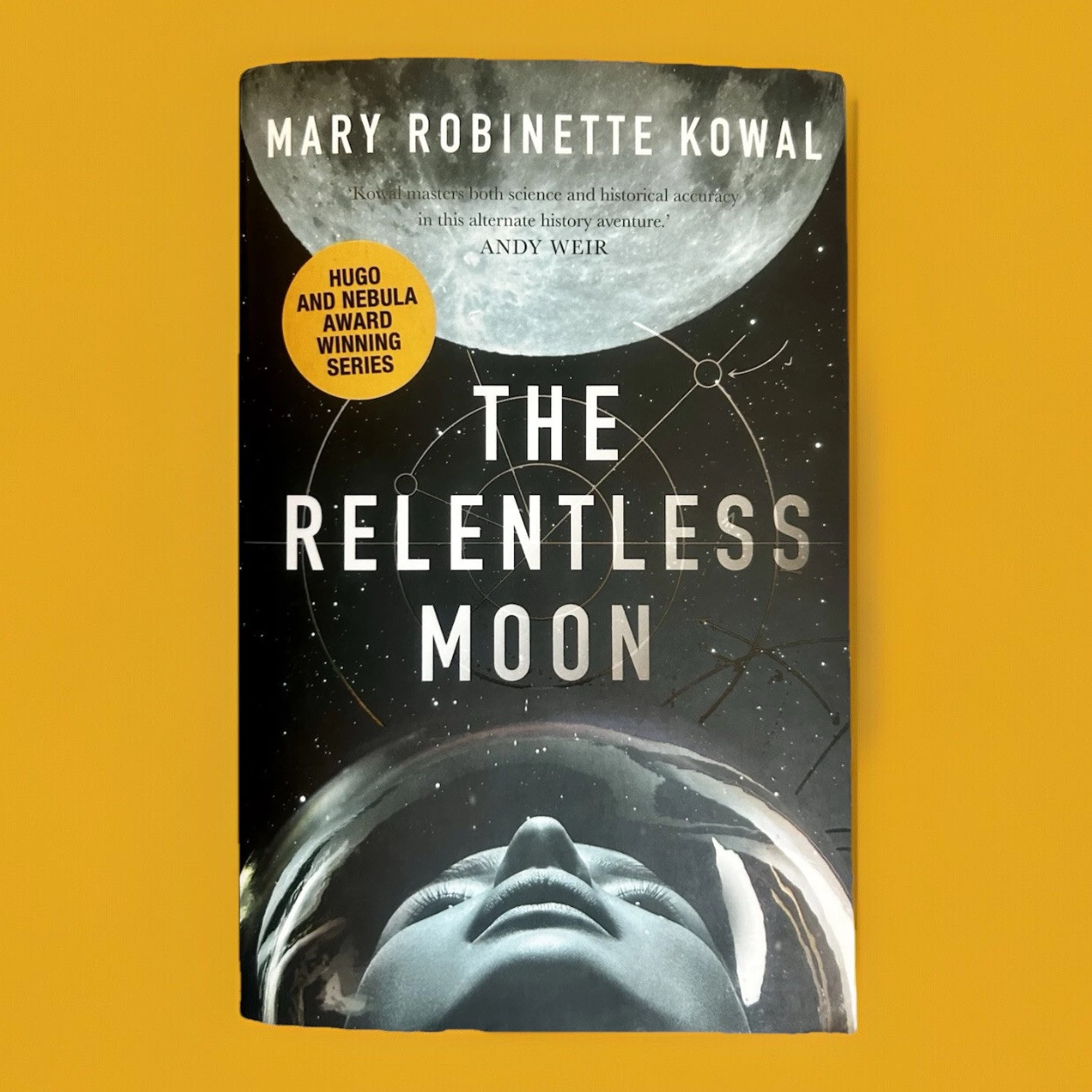 The Relentless Moon: The Lady Astronaut Series Paperback — Mary Robinette Kowal
