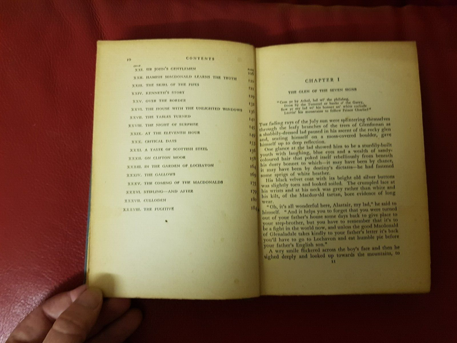 FOR THE WHITE COCKADE By ADMIRAL MOUNTEVANS The Children’s Press H/C JACOBITE