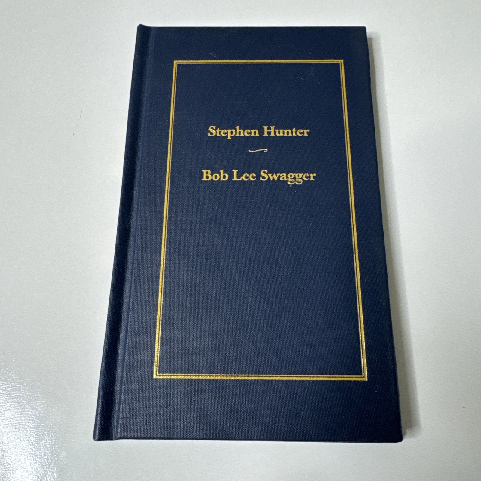 Stephen Hunter SIGNED Ltd Edition 23/100 «Bob Lee Swagger” Mysterious Profile