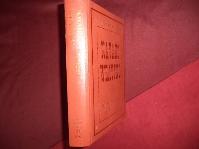 Amsden, Charles Avery. Navaho Weaving. Its Technic and History. 1974. Illustrat