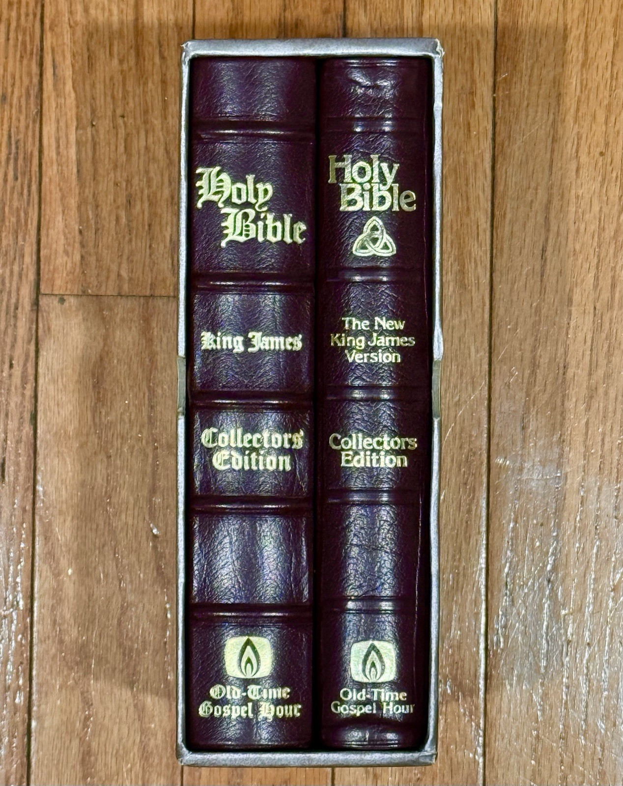 Holy Bible: 1611 Collectors Edition (King James, New King James) Leather Bound