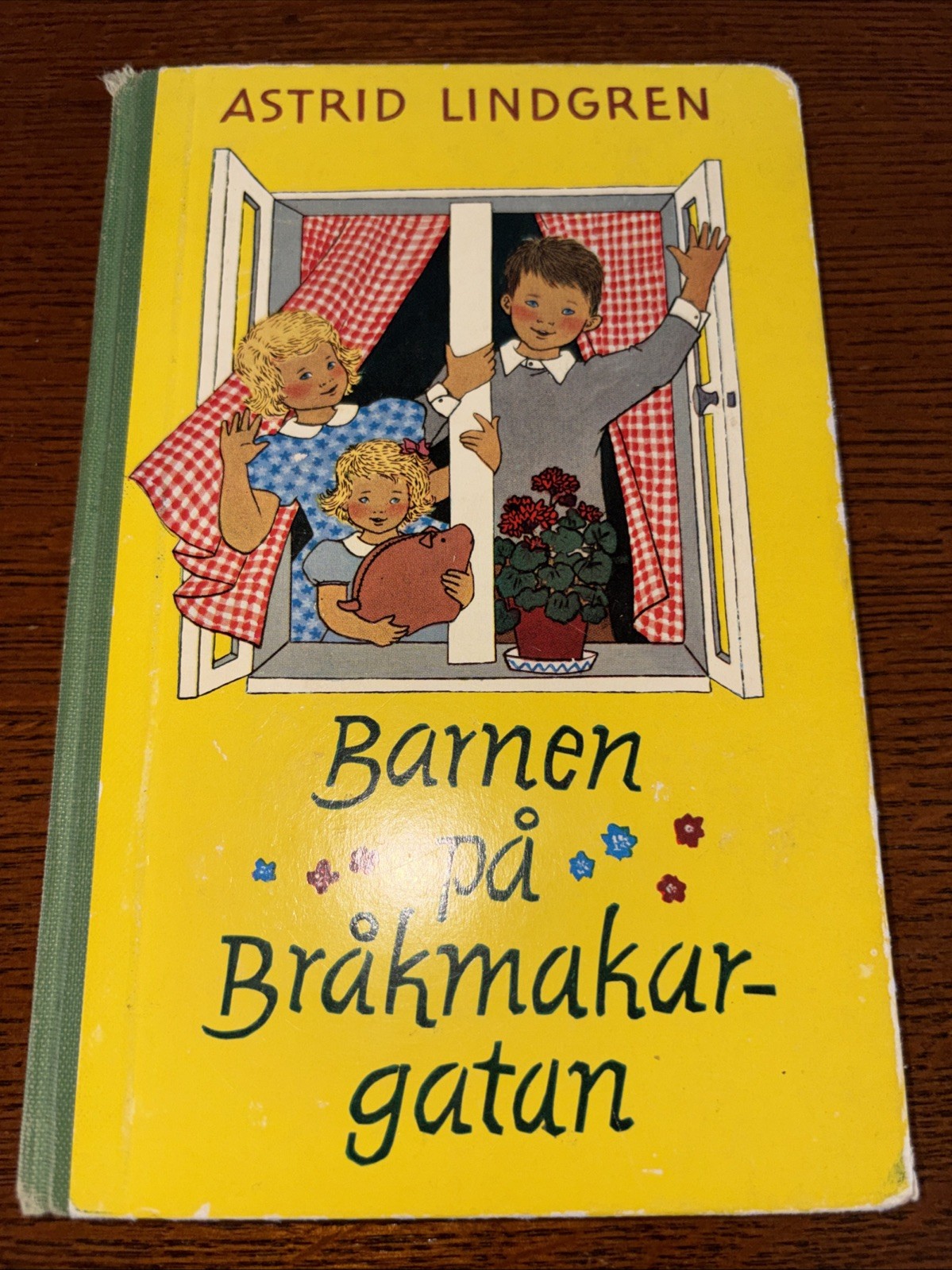 Astrid Lindgren Barnen Pa Brakmaker Gatan Swedish Hardcover Children’s Book 1958