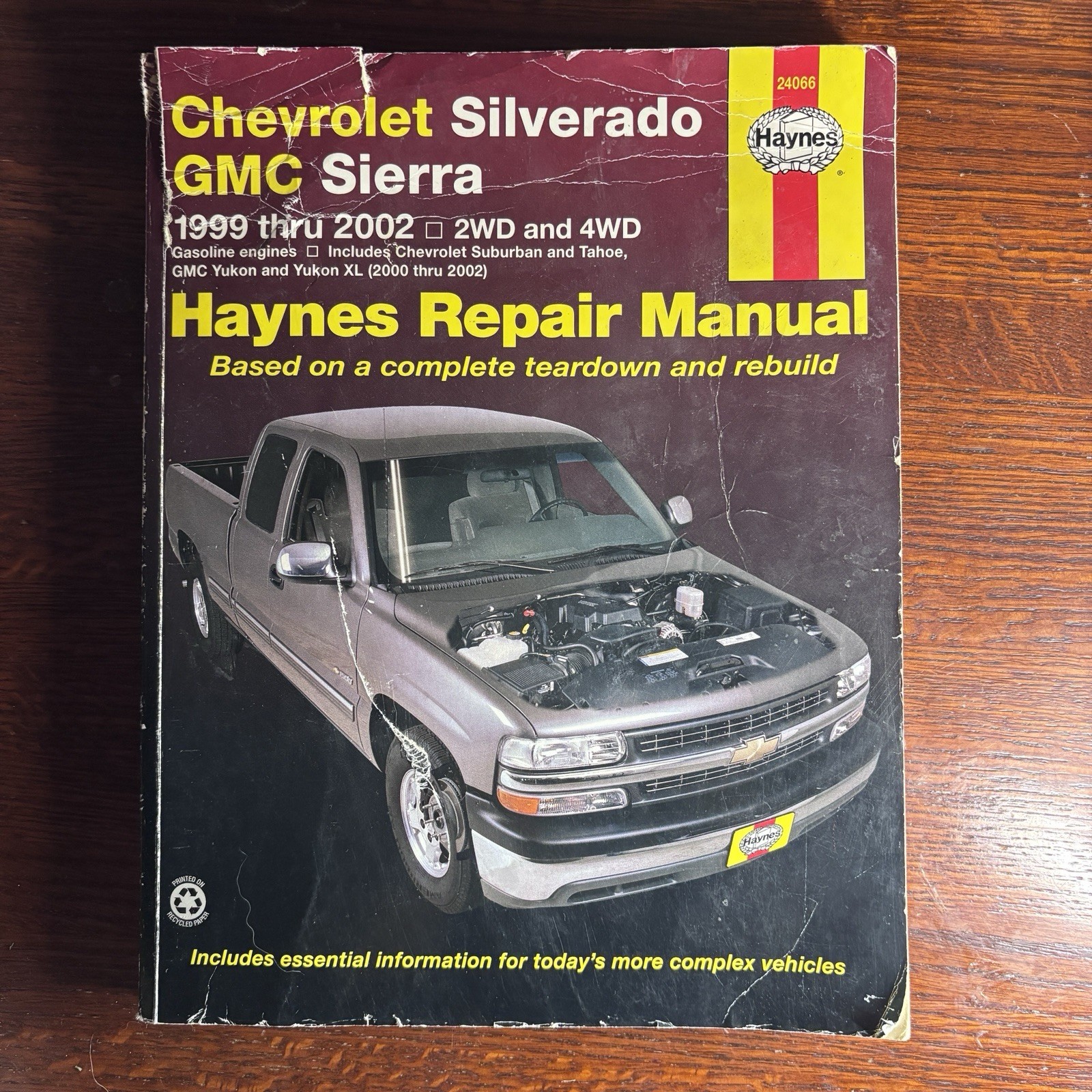 Chevrolet Silverado GMC Sierra 1999 and 2000 Haynes Repair Manual 24066 2WD 4WD