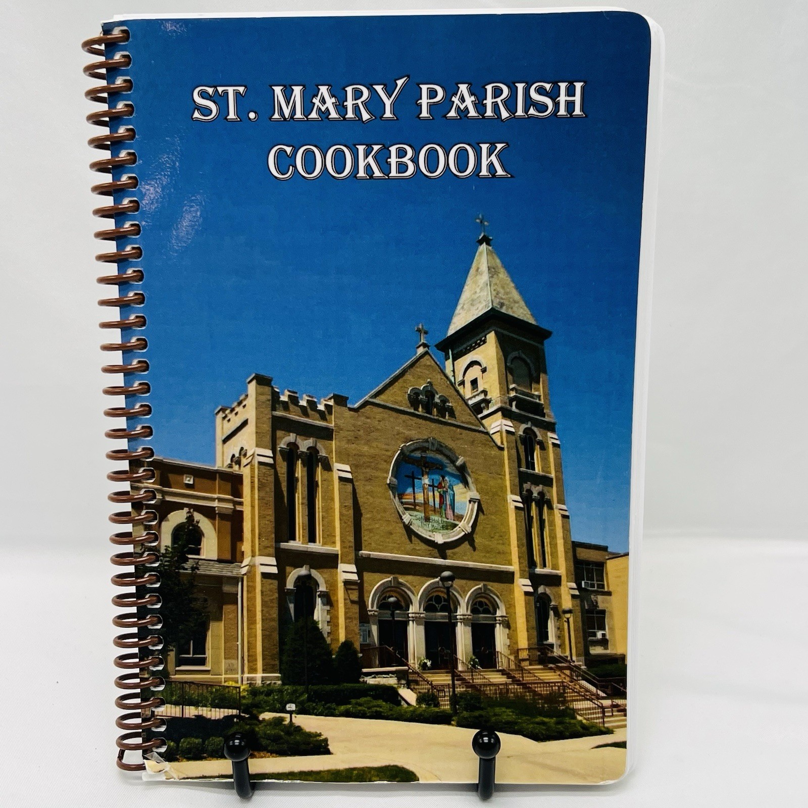 St. Mary Parish Church Cookbook 1993 Spiral Bound Woodstock Illinois 150 Pages