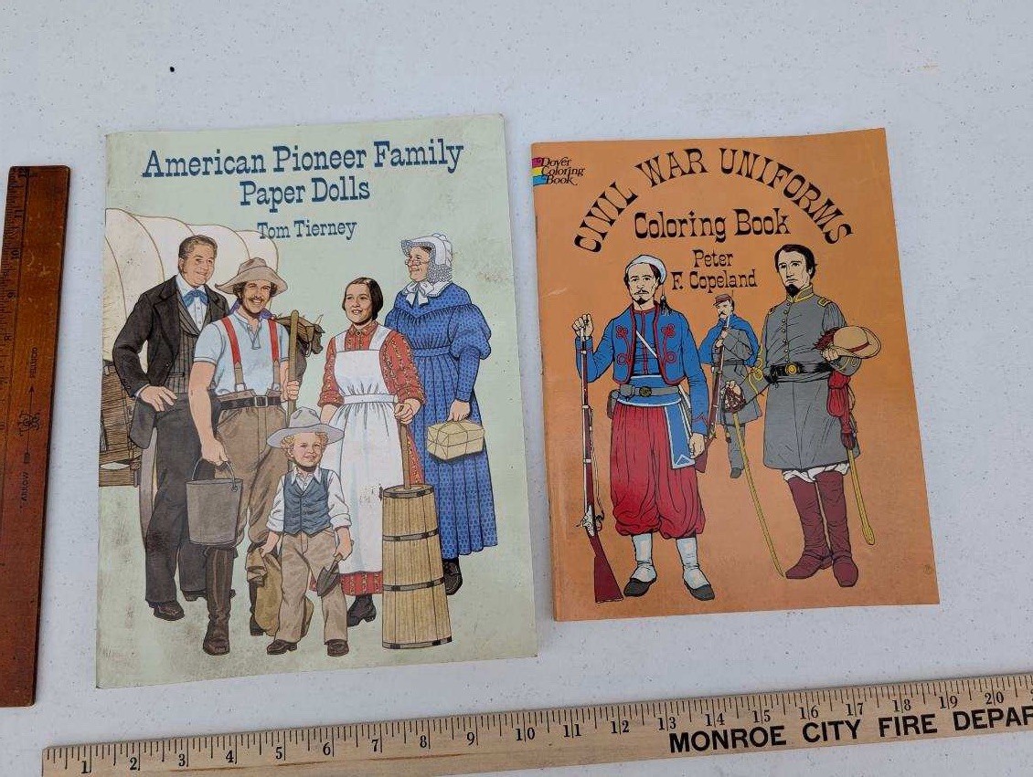 American Pioneer Family Paper Dolls Civil War Uniforms (Dover Paper Dolls)