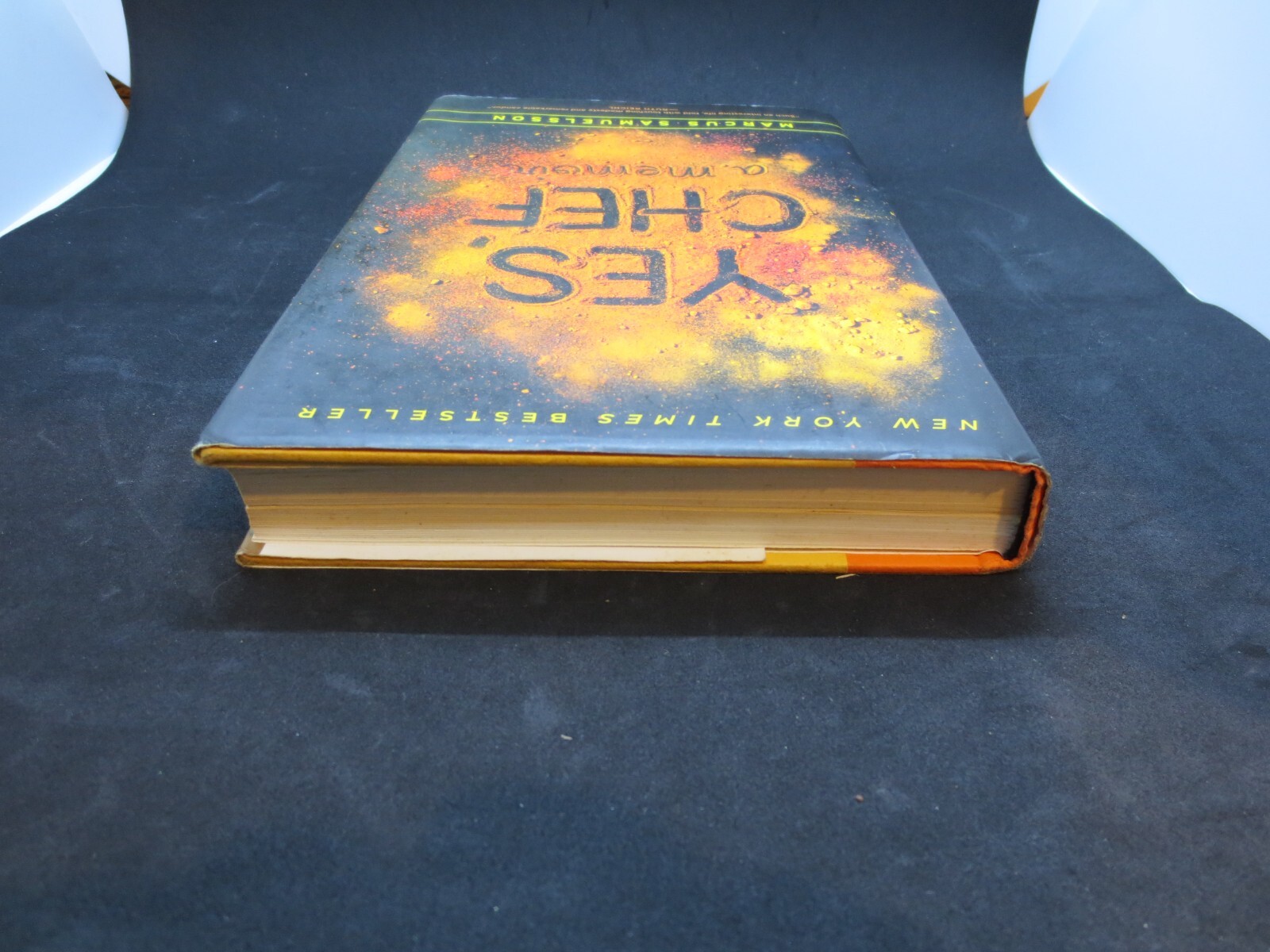 Yes, Chef : A Memoir by Veronica Chambers & Marcus Samuelsson — 2012 HC w/ DJ