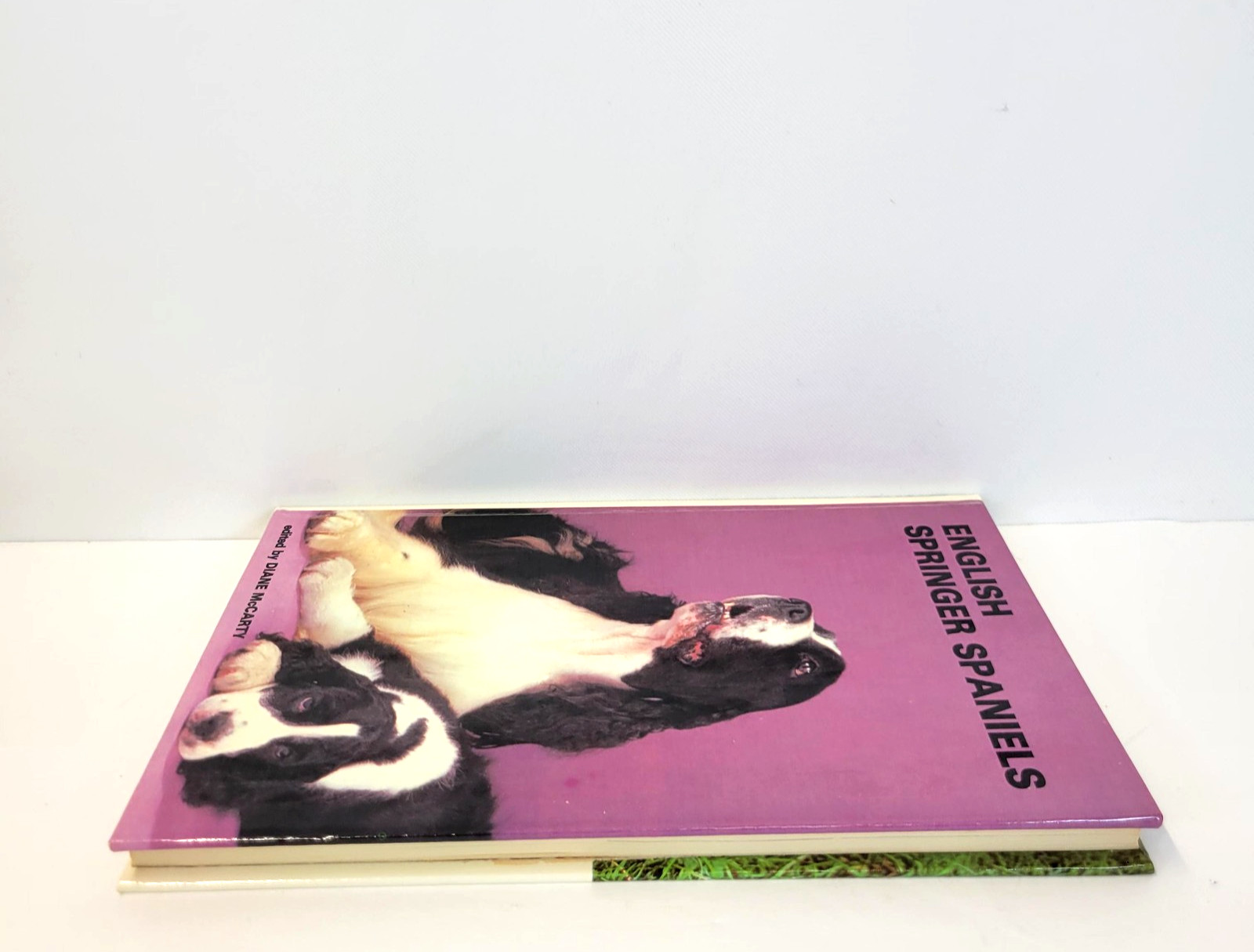 Vintage English Springer Spaniels Diane McCarty T.F.H. Purple HC Dog Care 1983