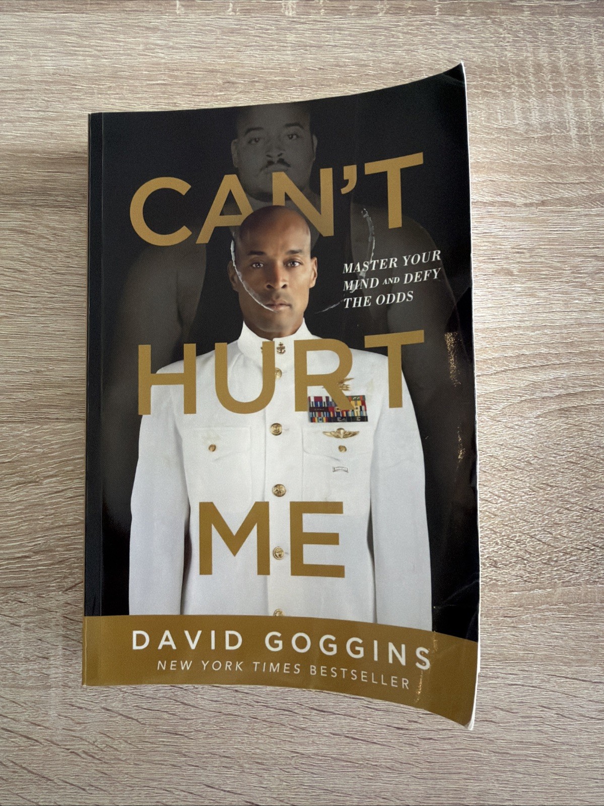 Can’t Hurt Me Book by David Goggins Cant Master Your Mind Defy 9781544512273