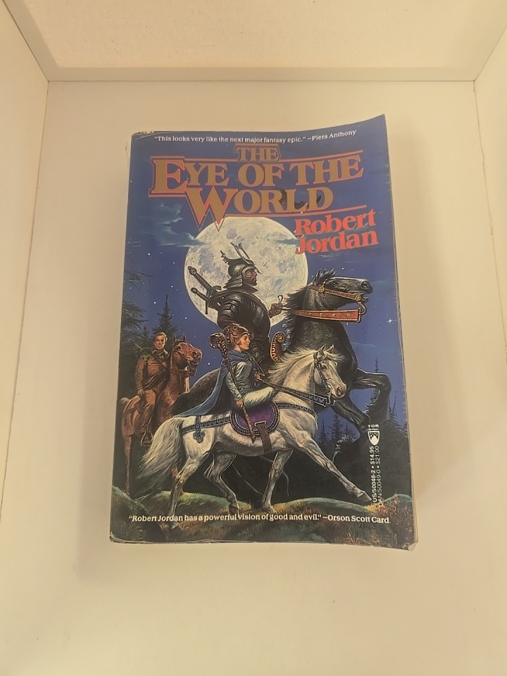 The Eye of the World Robert Jordan Wheel of Time PB