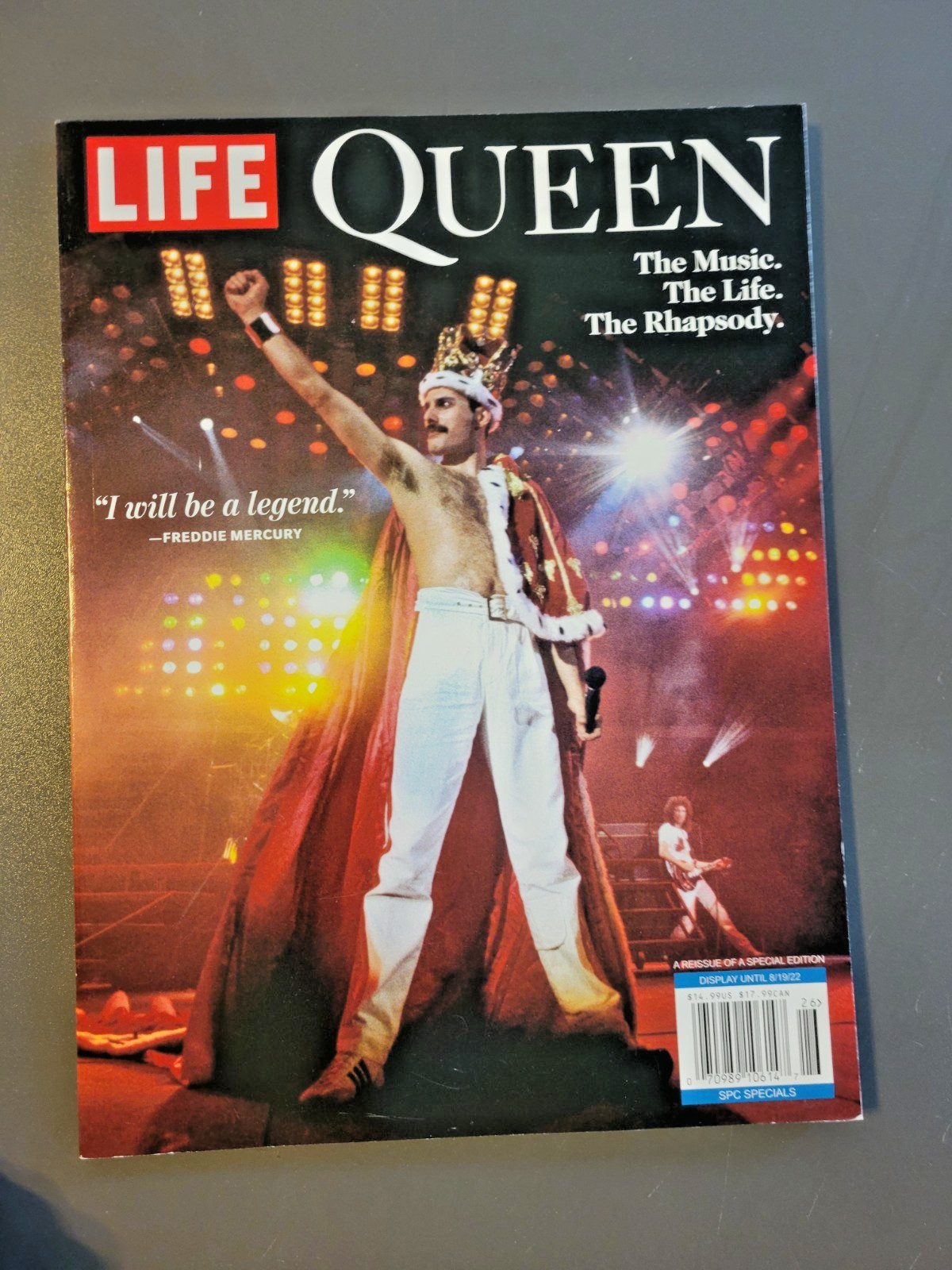 QUEEN Magazine by LIFE — Choice of 2 Covers — Band or Freddie Mercury — Rhapsody