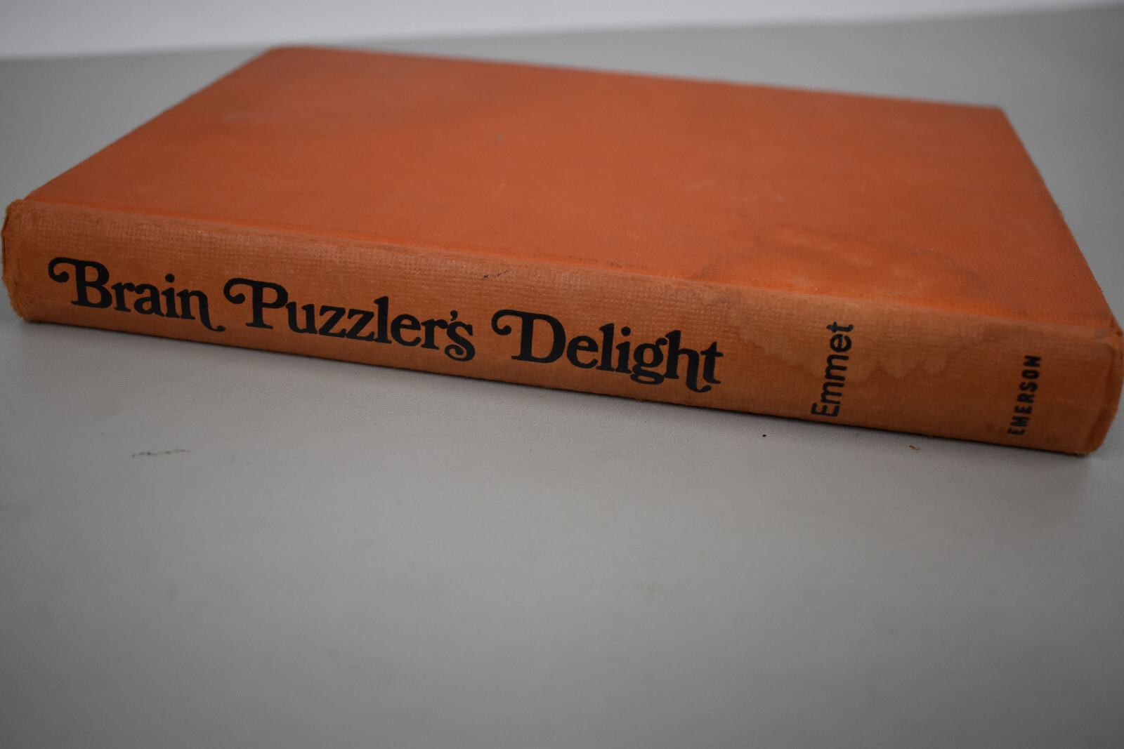 Brain Puzzler’s Delight 1973 HC Book by E.R. Emmet — 5.5×8″ 254 pages