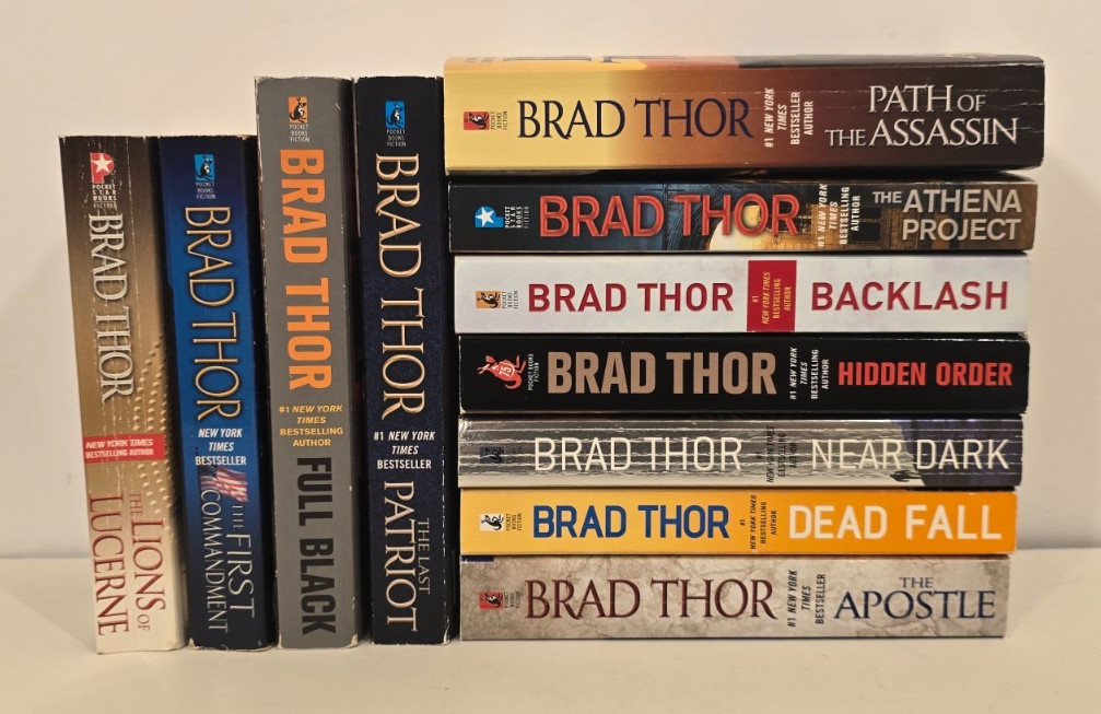 Brad Thor Mass Market Paperback Books, Lot of 11