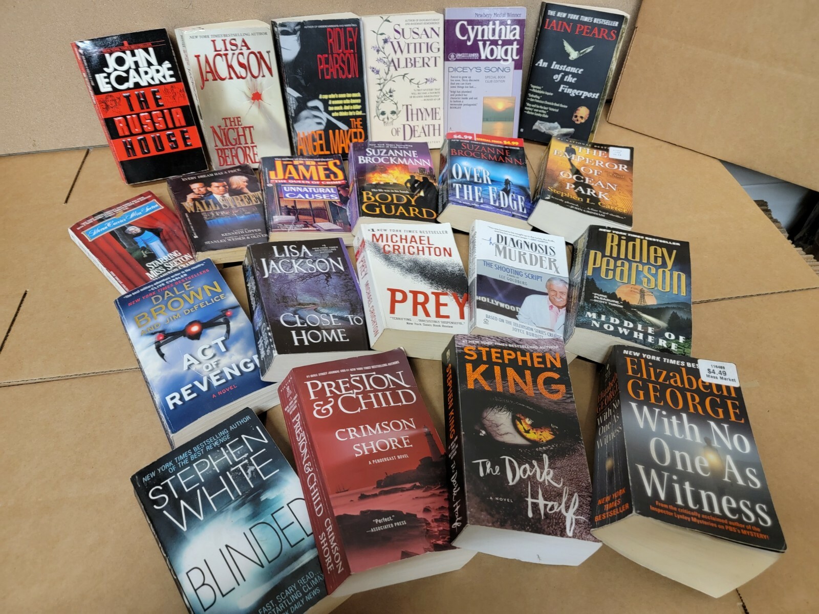 Lot of 20 Mystery Thriller Fiction Paperbacks Popular Author Books MIX UNSORTED