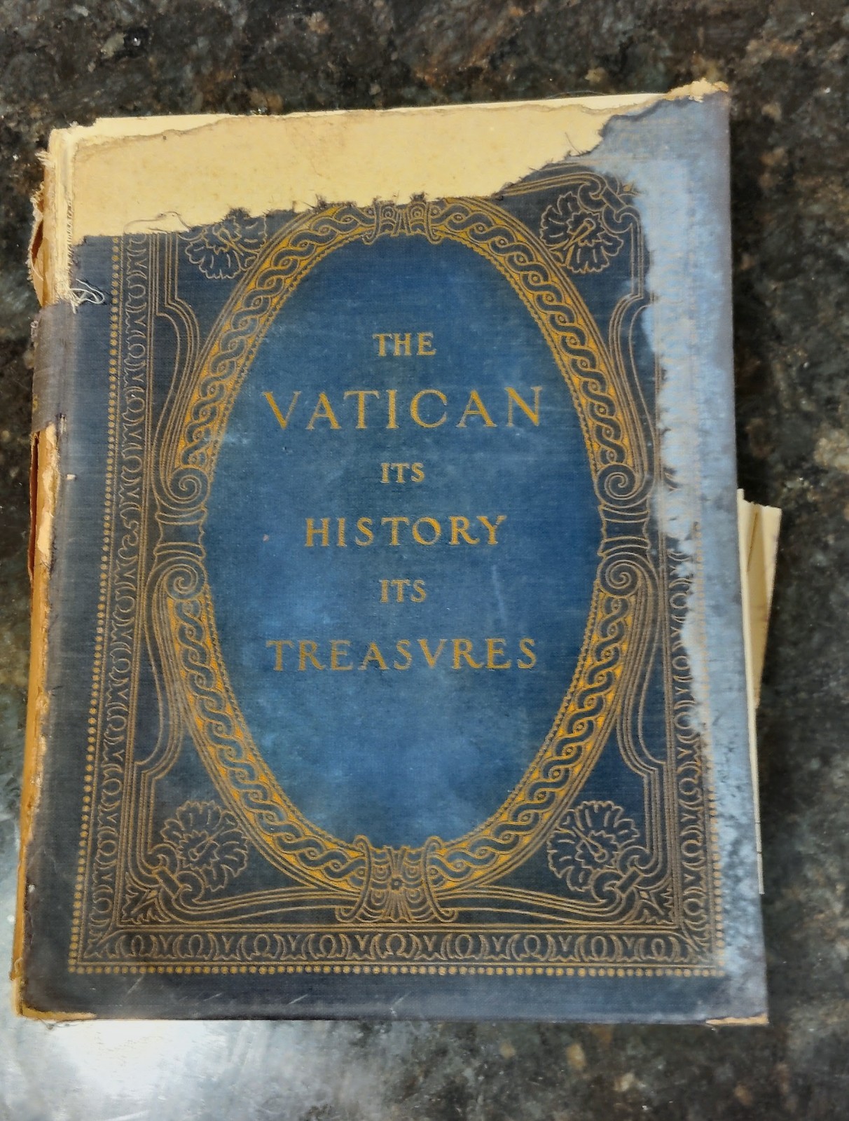 The Vatican It’s History It’s Treasvres 1914. Rare Book that Preserves History