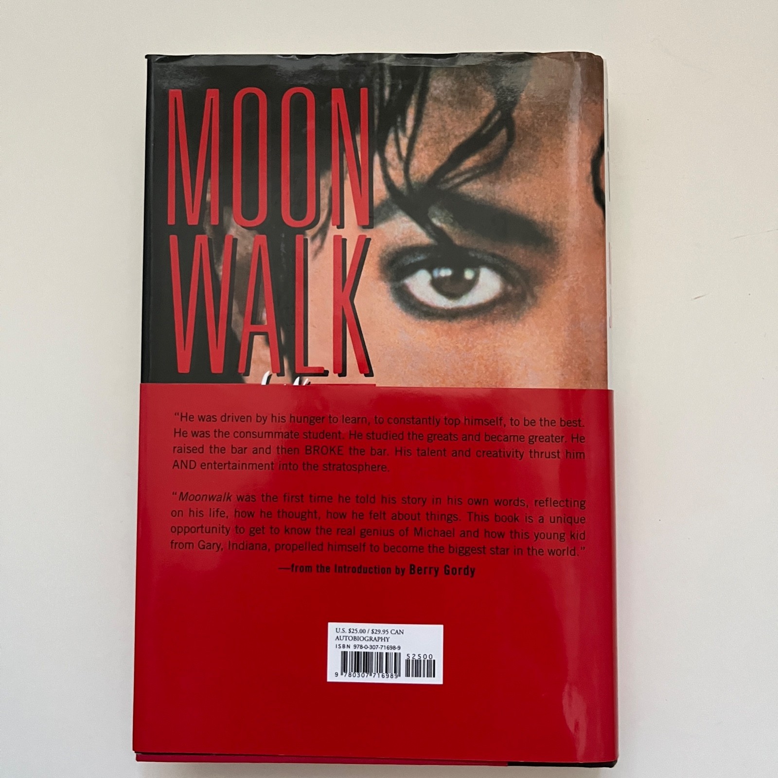 Michael Jackson Moonwalk First Revised Edition Book HIs Life — Hardcover 2009