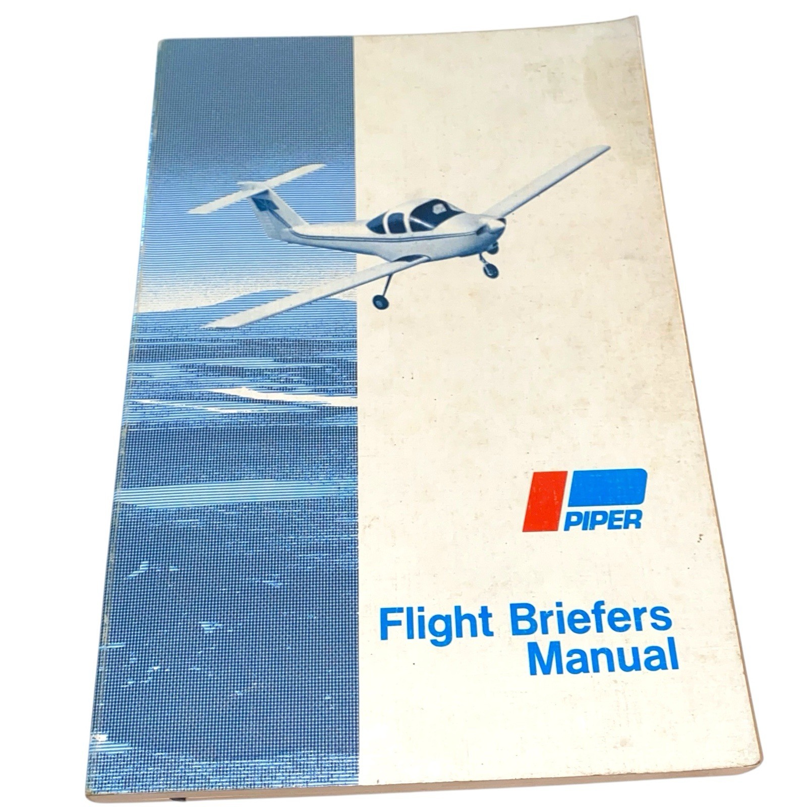 Piper Private Pilot Fight Briefers Manual by Piper — 1979 Paperback Illustrated