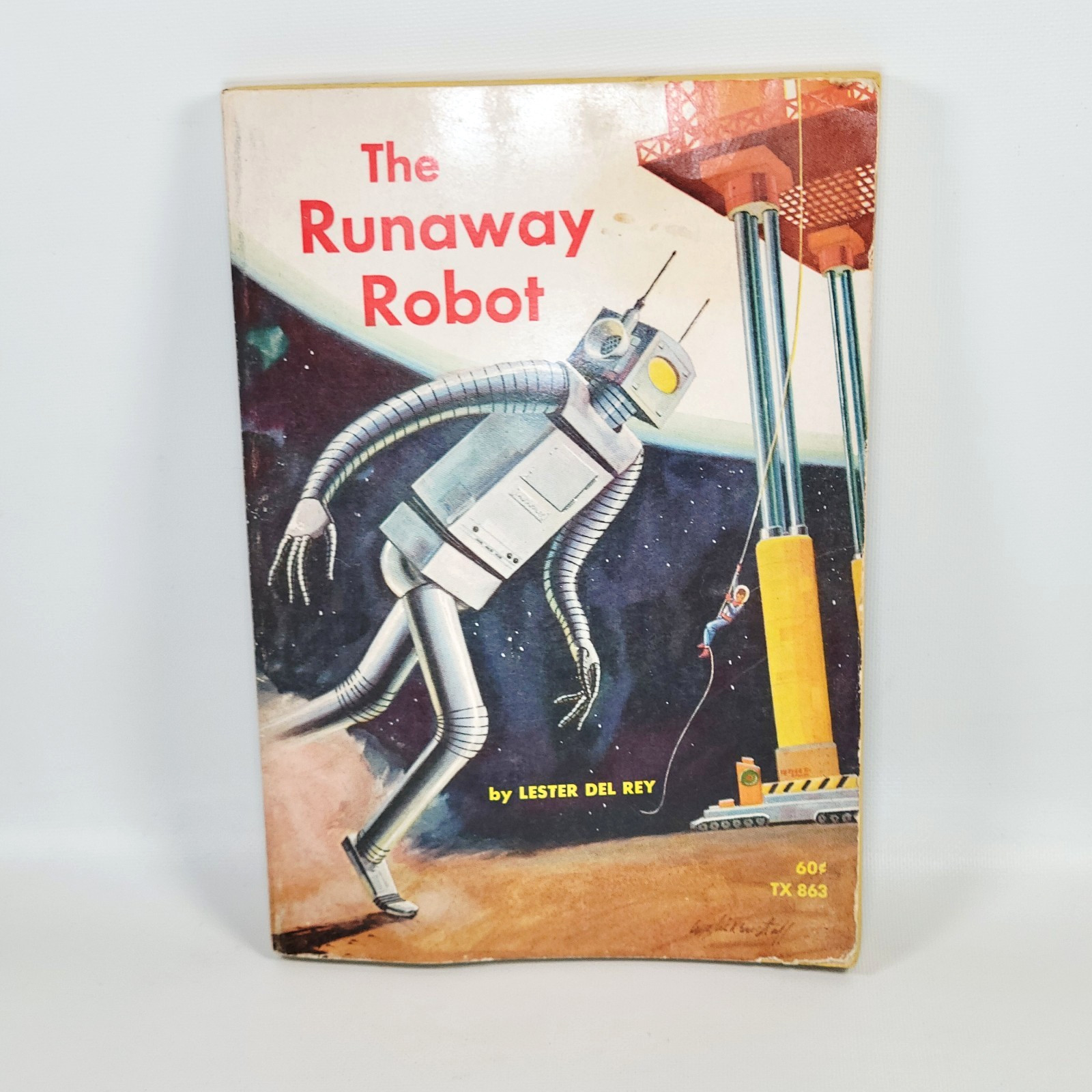 The Runaway Robot Lester Del Rey Paperback 1965 Scholastic SciFi-Fantasy 4th ed.