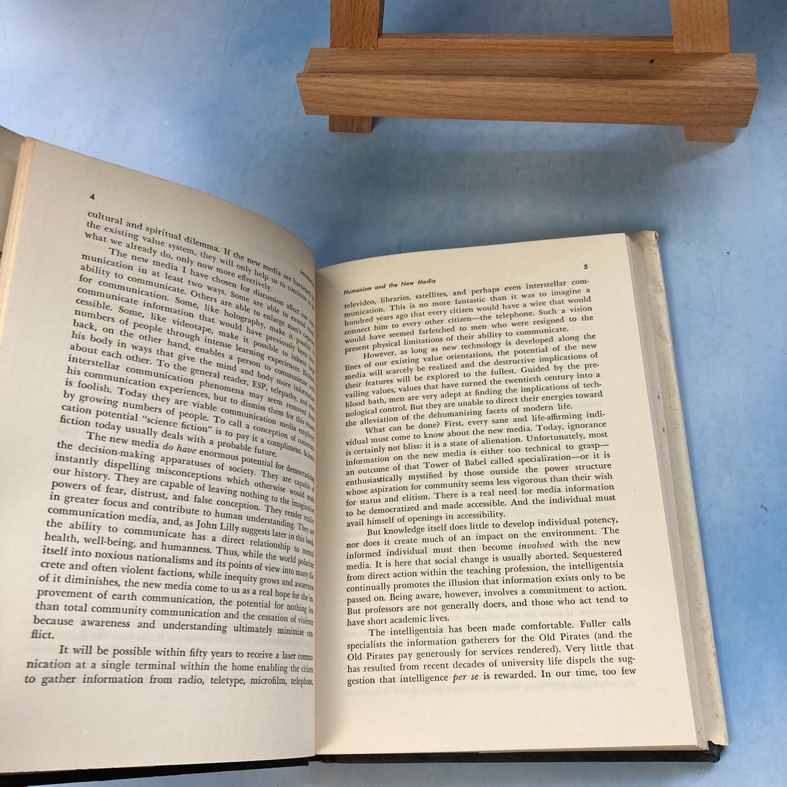 Human Connection and the New Media Hardcover — Barry N. Schwartz -VINTAGE! 1973