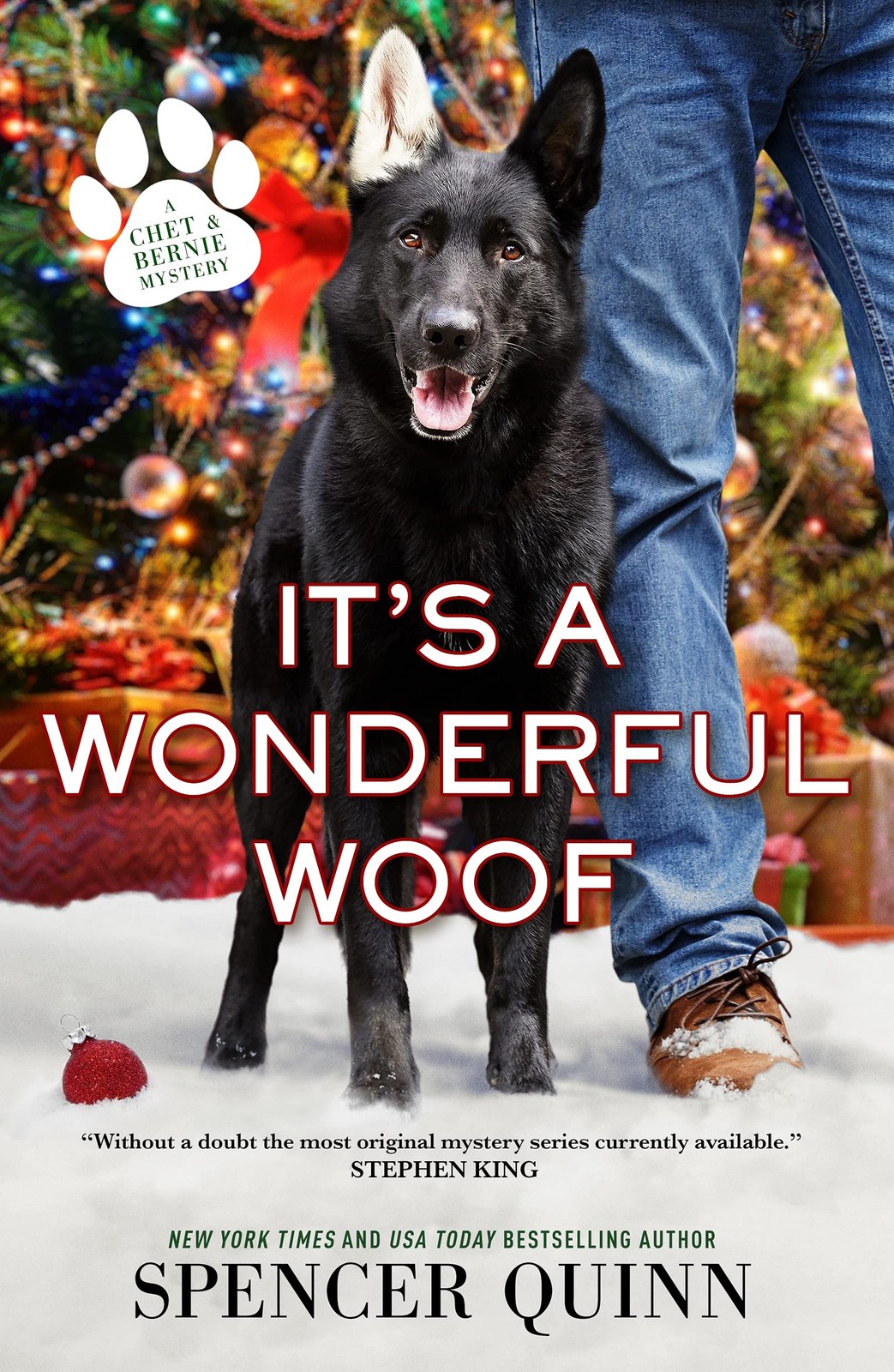 It’s a Wonderful Woof (A Chet & Bernie Mystery, 12) — paperback Quinn, Spenc…