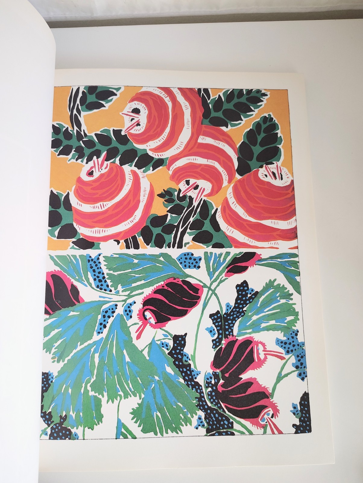 Abstract & Floral Designs E A Seguy 1988 Vintage TPB Art History Crescent Books