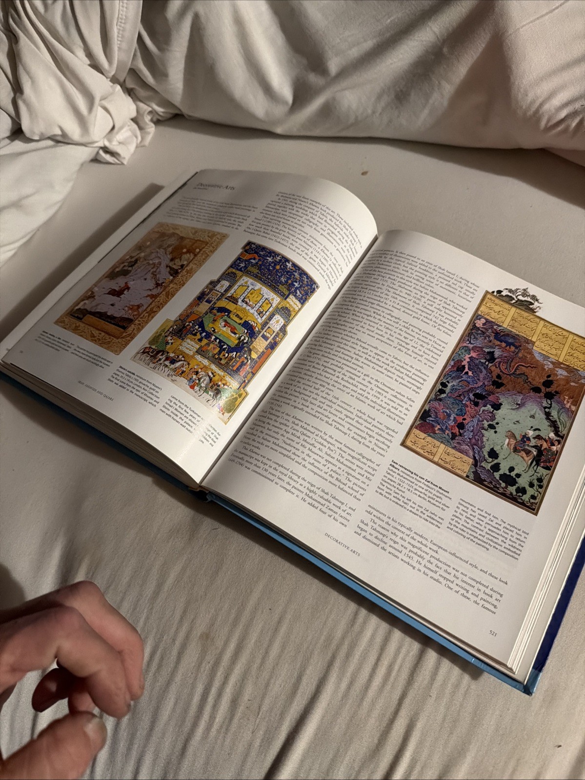 Islam: Art and Architecture 600+ Pages Calligraphy Carpets Mosques History Book