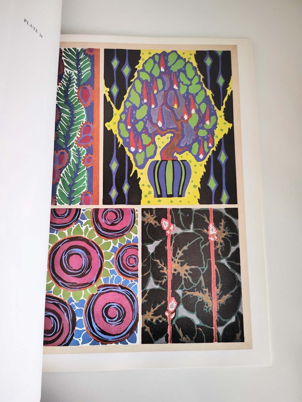 Abstract & Floral Designs E A Seguy 1988 Vintage TPB Art History Crescent Books