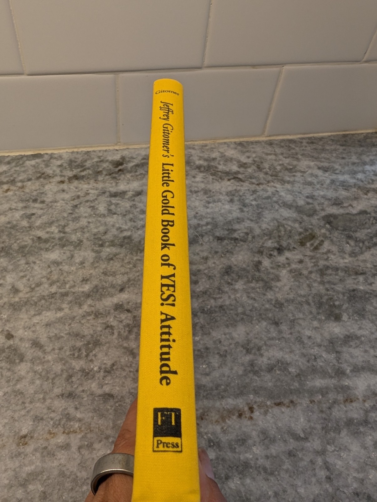 Jeffrey Gitomer’s Little Gold Book of YES! Attitude