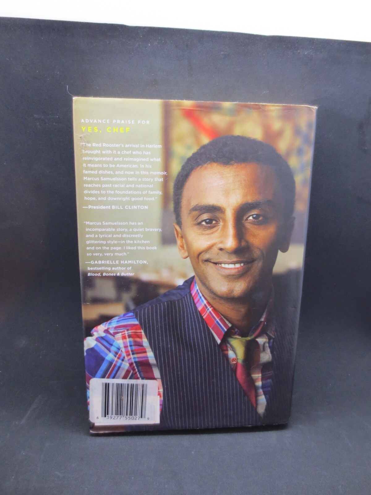 Yes, Chef : A Memoir by Veronica Chambers & Marcus Samuelsson — 2012 HC w/ DJ