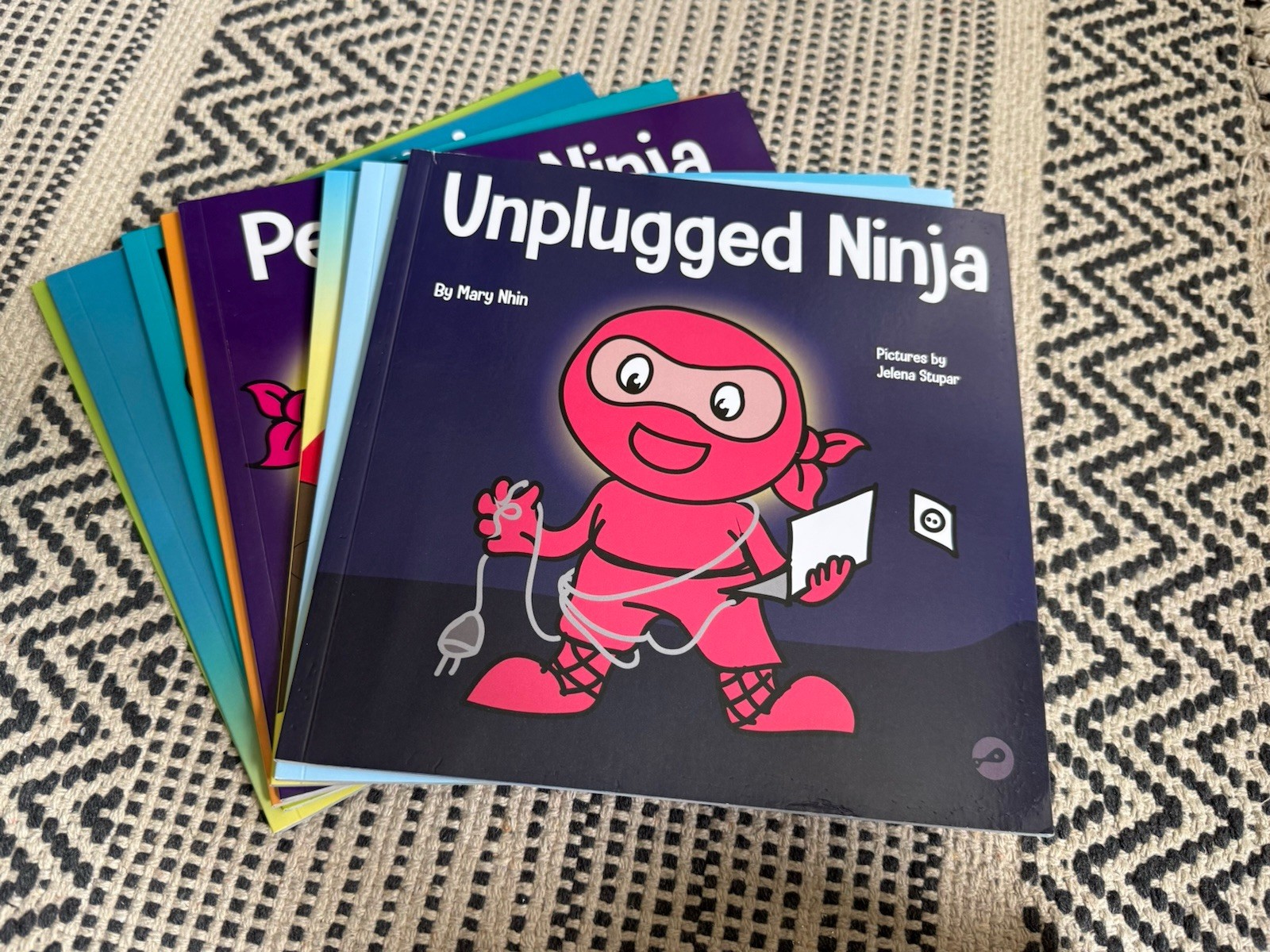 Ninja Life Hacks Growth Mindset 8 Book Box Set (Books 9-16)