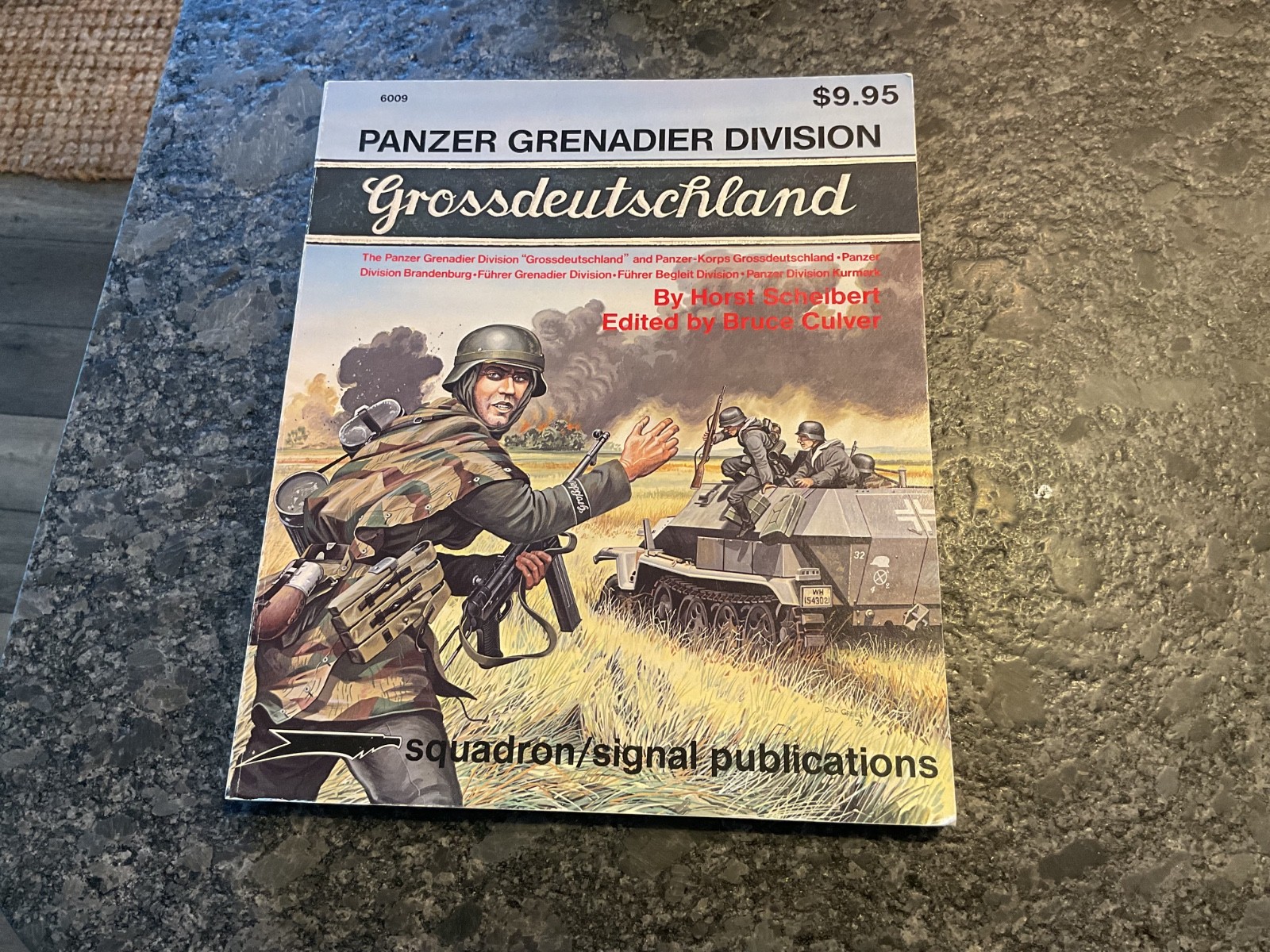 Panzer Grenadier — Grossdeutschland bHorst Schelbert. Squadron. 175 Pages.