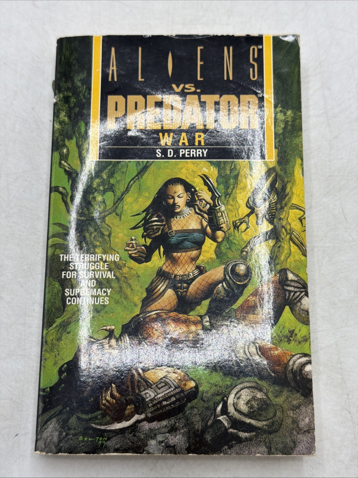 Aliens Vs Predator War Book 3 1st Print 1st Edition By S. D. Perry