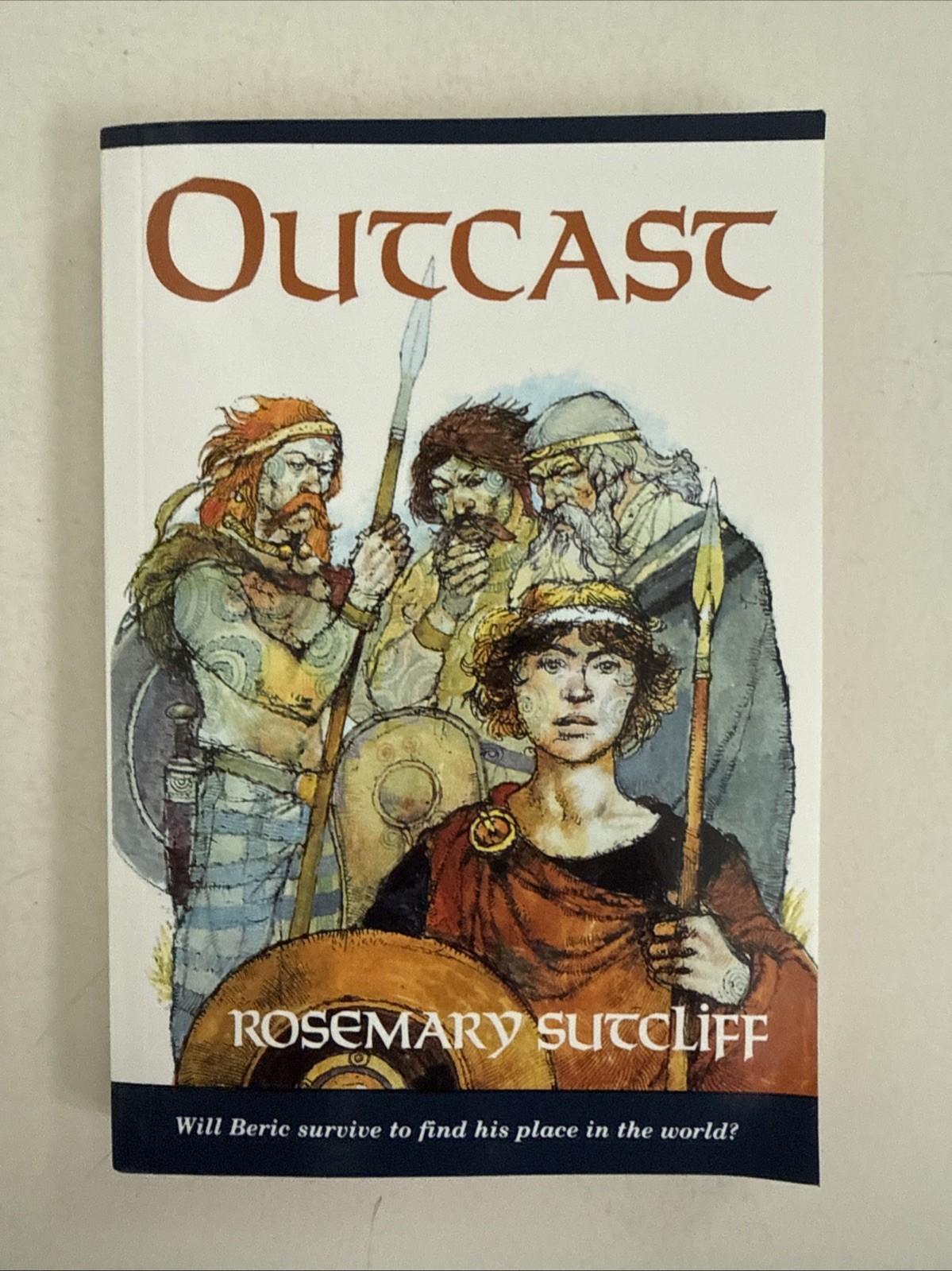 Outcast — Paperback By Sutcliff, Rosemary — VERY GOOD