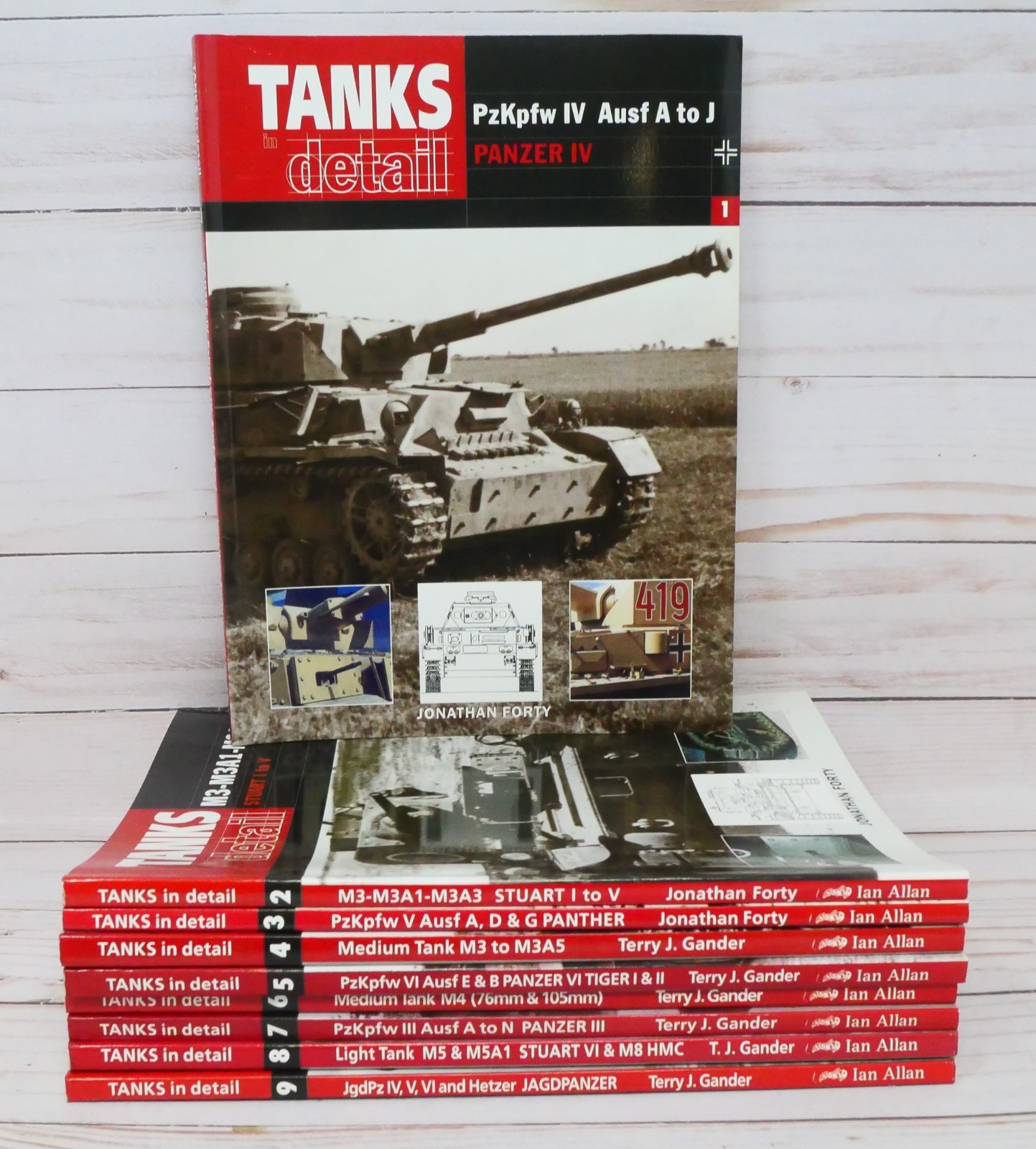 Tanks in Detail Volume 1, 2, 3, 4, 5, 6, 7, 8, 9, Panther Stuart Sherman Tiger
