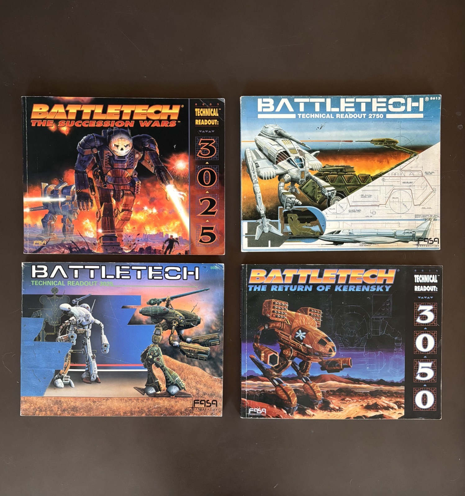 Battletech Book Lot of 4 — Technical Readouts — Tabletop Wargame Miniatures