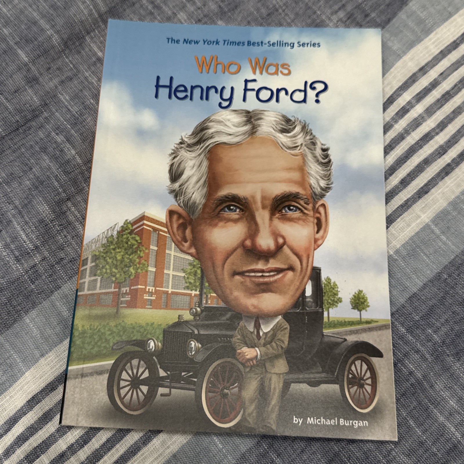Who Was Henry Ford? by Michael Burgan and Who HQ (2014, Digest Paperback)
