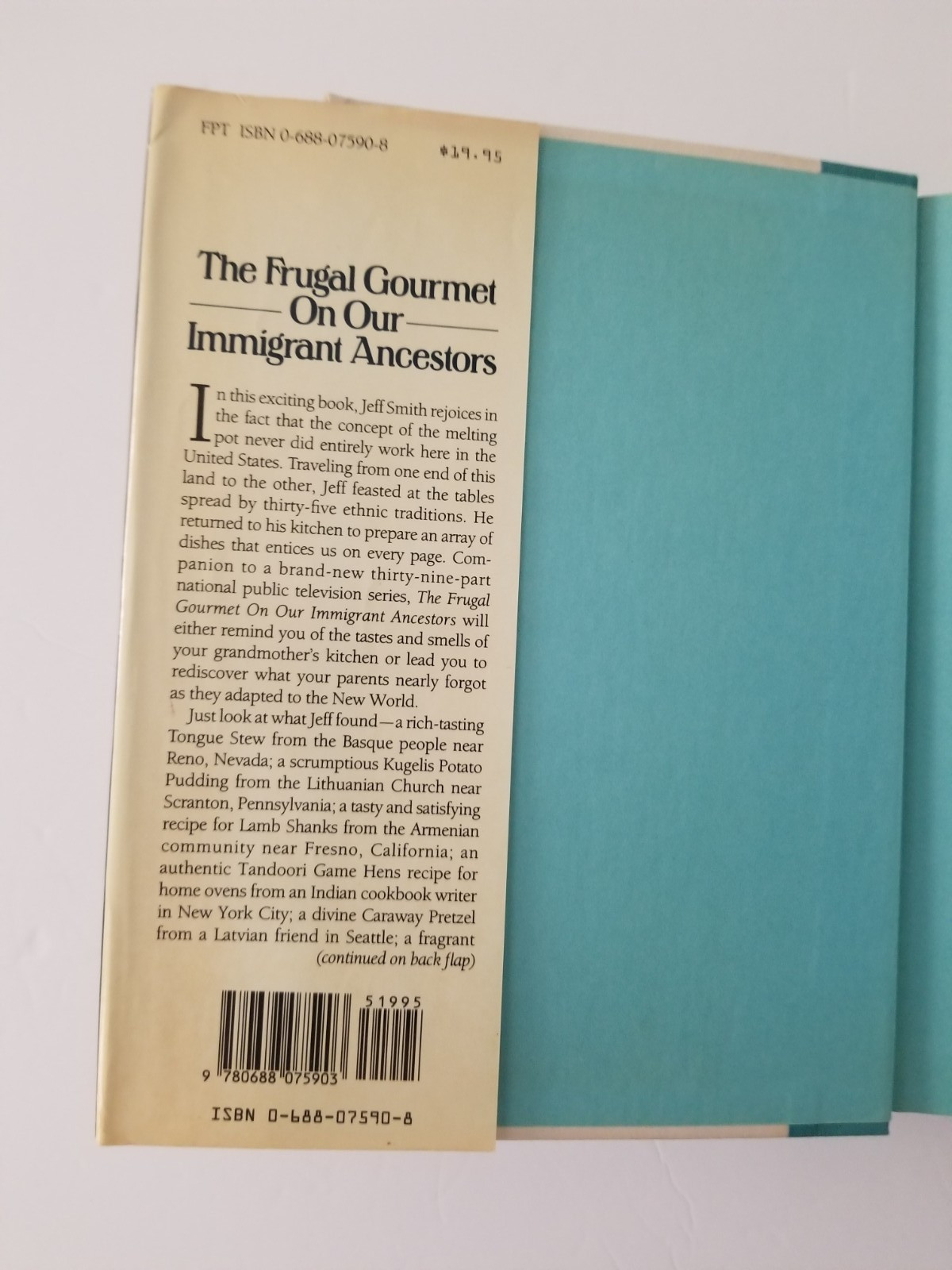 Vintage Cookbook Frugal Gourmet Immigrant Ancestors Hardcover 538 Pages READ