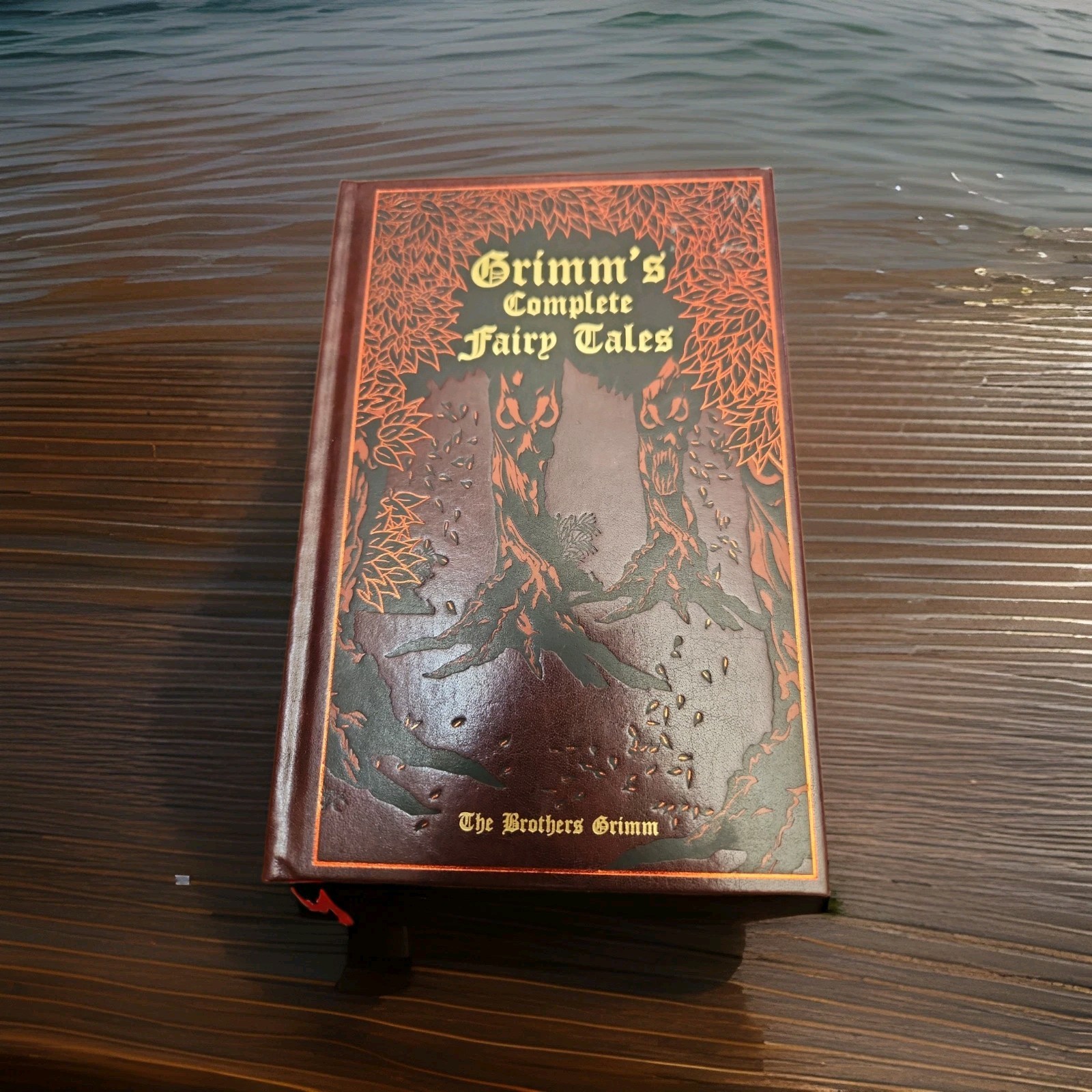 Grimm’s Complete Fairy Tales — Leather Bound, by Grimm Jacob; Grimm — Very Good