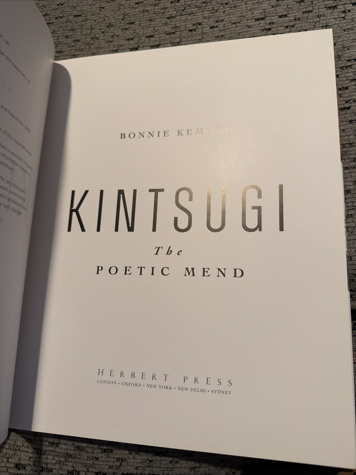 Kintsugi: The Poetic Mend, Kemske, Bonnie, Hardcover C-322