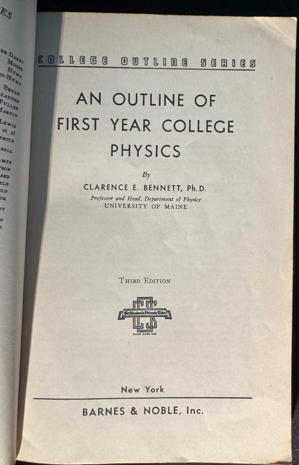 Lot of 6 An Outline of First Year College: Chem, Physics, Algebra, Calc 1940s PB