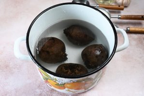 Салат со свеклой на зиму