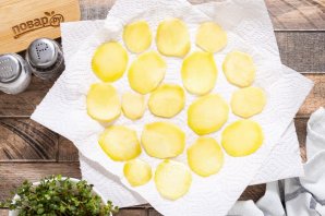 Картофельные чипсы в духовке без масла Картофельные чипсы в духовке без масла